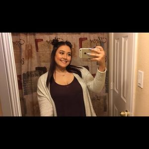 Meet your Posher, Iris